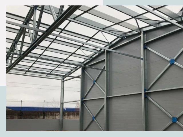 Каркасные ангары от СтальСтрой-Тар по цене от 617 руб.